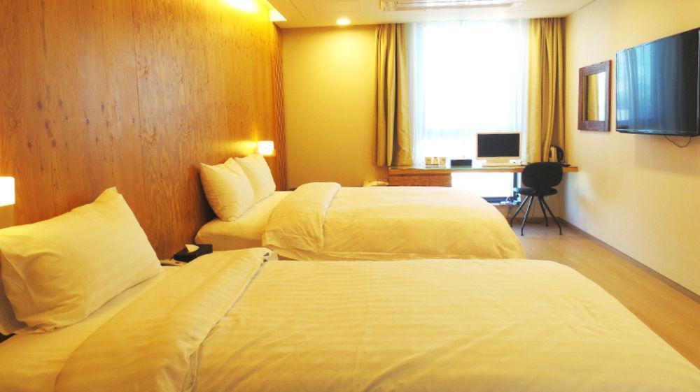 Hotel Khan Seoel Buitenkant foto
