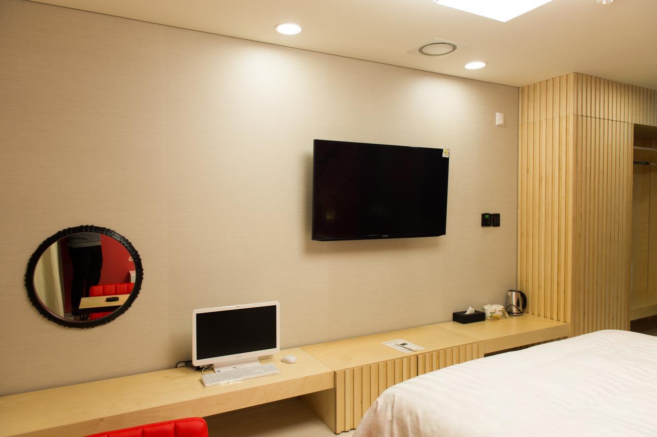 Hotel Khan Seoel Buitenkant foto